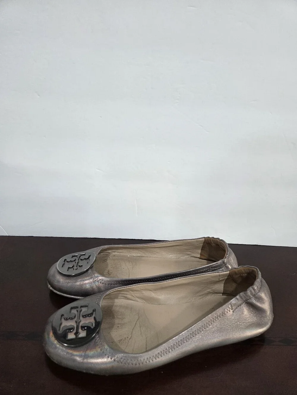 Tory Burch Metallic Pewter Reva Logo Ballet Flats Sz.6.5 M